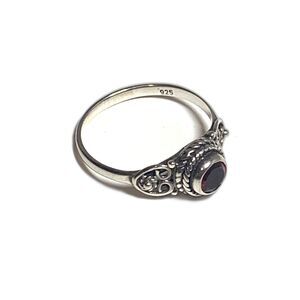 925 Sterling Silver Red Stone Accent Ring, Size 8 - 2.2g